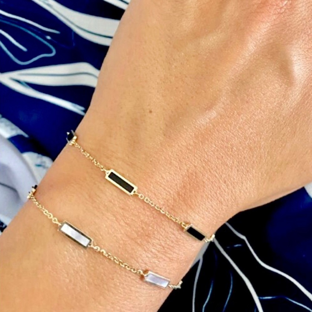 14k solid gold bracelet with stones